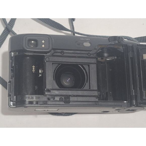 Minolta Freedom Zoom 140EX 35mm Film Camera – Tested Working - Excellent! - Picture 8 of 8